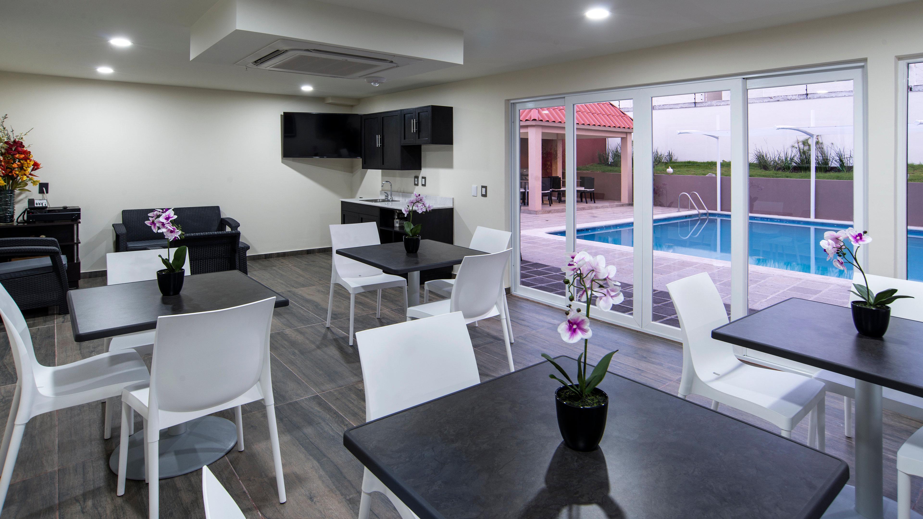 Candlewood Suites Celaya Celaya  Esterno foto