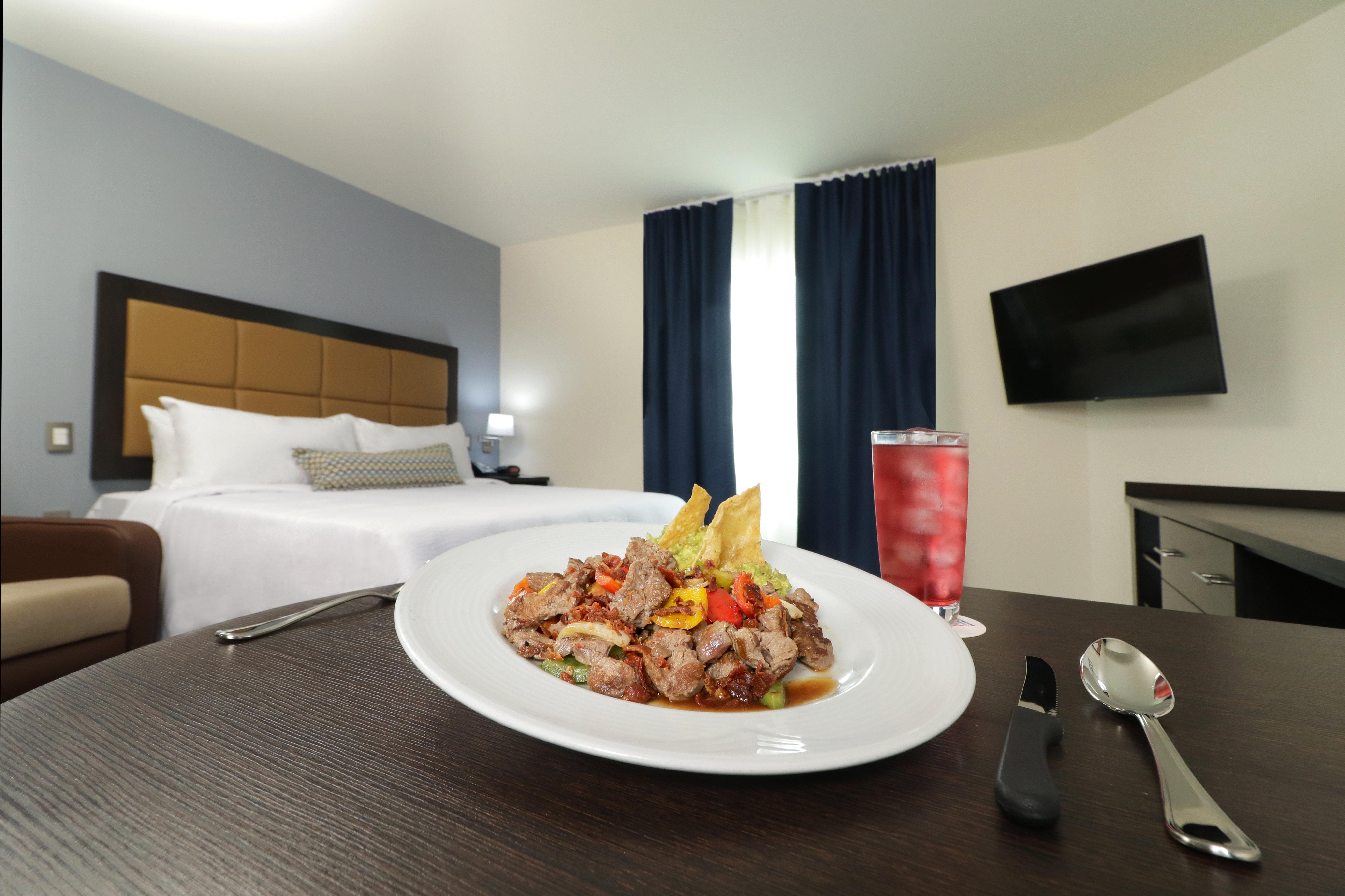 Candlewood Suites Celaya Celaya  Esterno foto